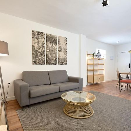 Sunn Amador De Los Rios, By Homing U Seville Exterior photo